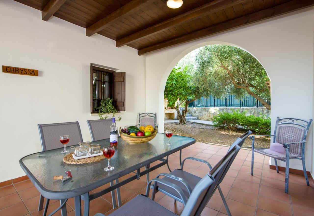Douliana Villas ภายนอก รูปภาพ