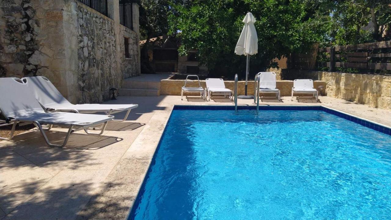 Douliana Villas ภายนอก รูปภาพ